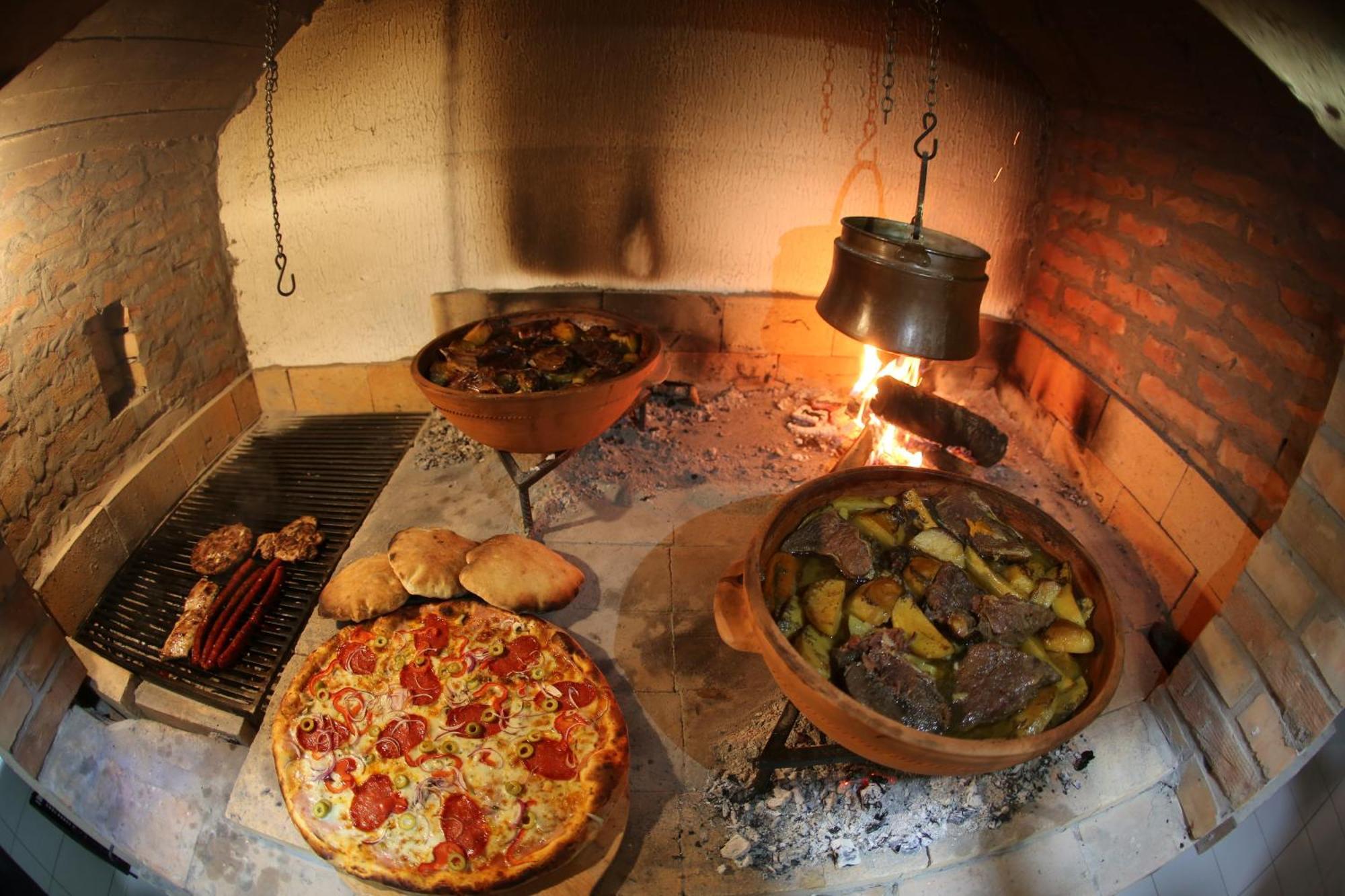 Rooms&Restaurant 43 Belgrado Buitenkant foto